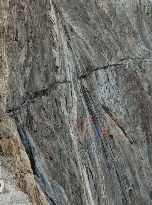 Death Trek Thagas Valley Ghanche